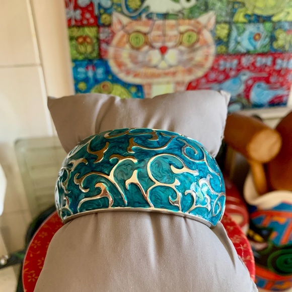 Aqua & Silver Enamel Swirls Chunky Clamper Bracelet - NWOT - Fashion Bracelet - Picture 2 of 9